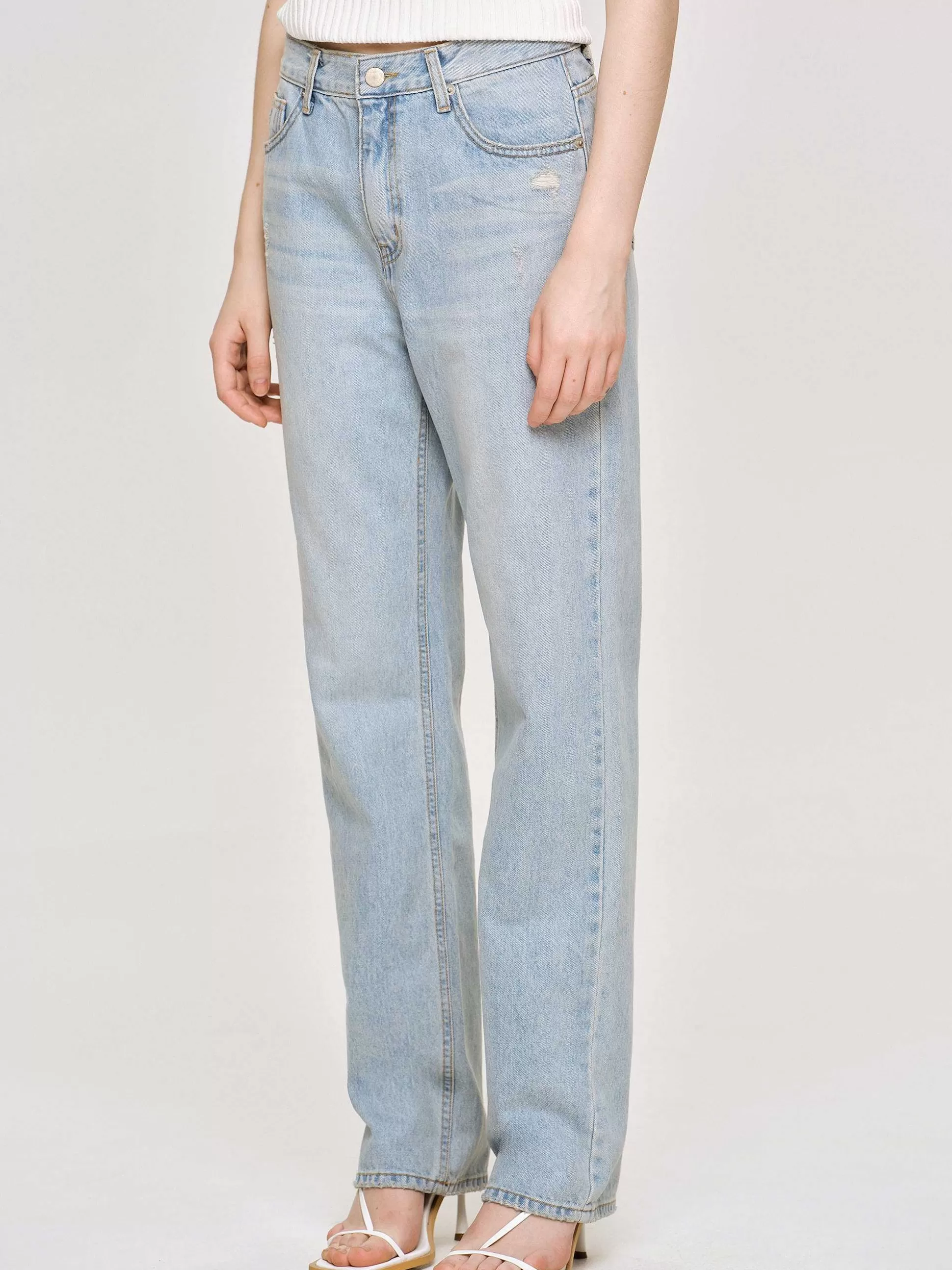 Women Source Unknown Denim-Distressed Straight Jeans, Light Vintage Blue