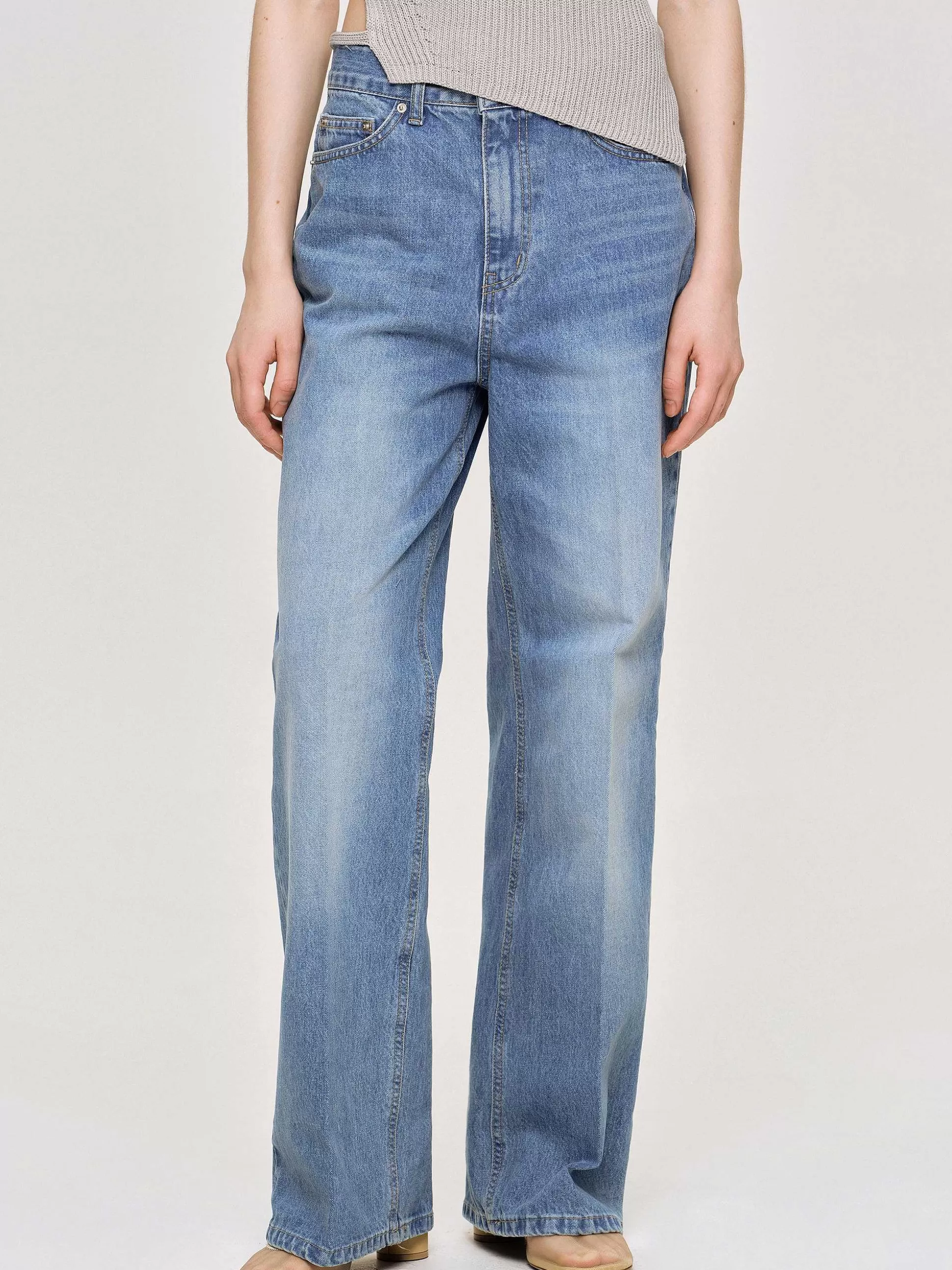 Women Source Unknown Denim-Relaxed Straight Jeans, Mid Wash